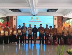 Lantik Pengurus PWRI Masa Bhakti 2023-2028, Bupati Mojokerto Harap Dapat Gerakan Produktivitas Kesehatan Lansia Di Bumi Majapahit