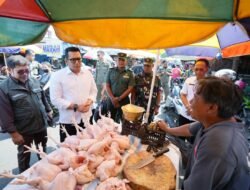 Jelang Nataru, Ali Kuncoro Tinjau Tiga Pasar di Kota Mojokerto