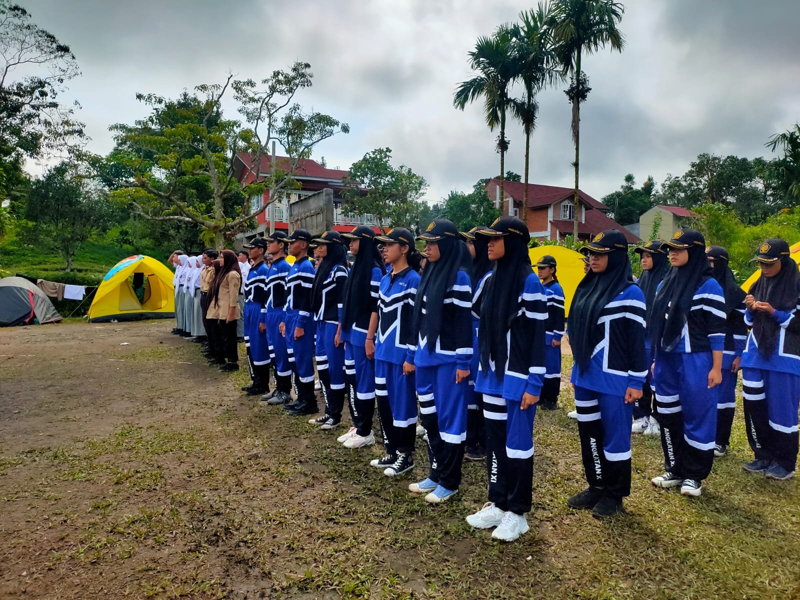 Kegiatan Supercamp SMK Swasta imelda Medan Sukses Dilaksanakan Dengan Tema " Mewujudkan Pelajaran Yang Tangguh dan Mandiri