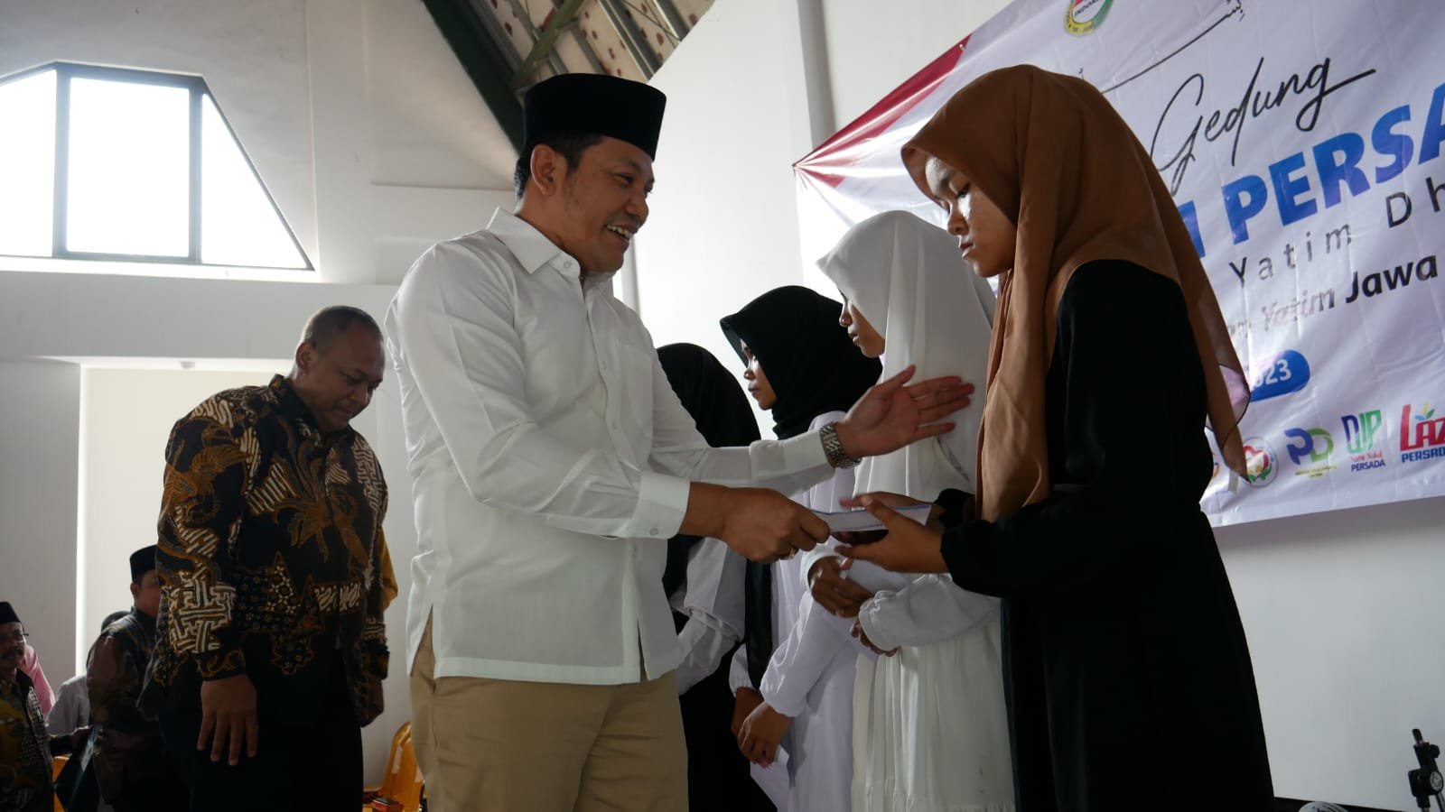 Wabup Subandi Dukung Beasiswa Pendidikan Anak Yatim di Sidoarjo
