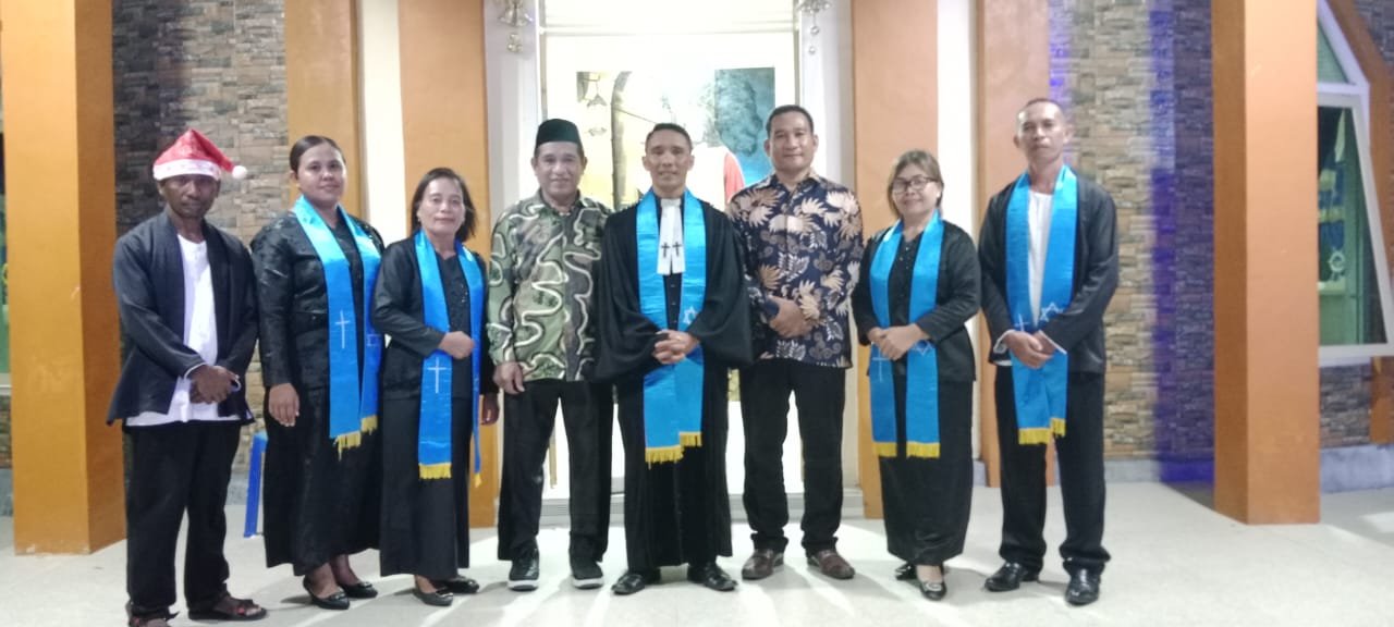 Kemenag Halmahera Selatan Menyapa Jemaat Gereja El Roi Desa Tomori Kecamatan Bacan