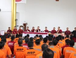 Kalapas Kotaagung Ajak Warga Binaan Doa Bersama Dan Refleksi Akhir Tahun 2023