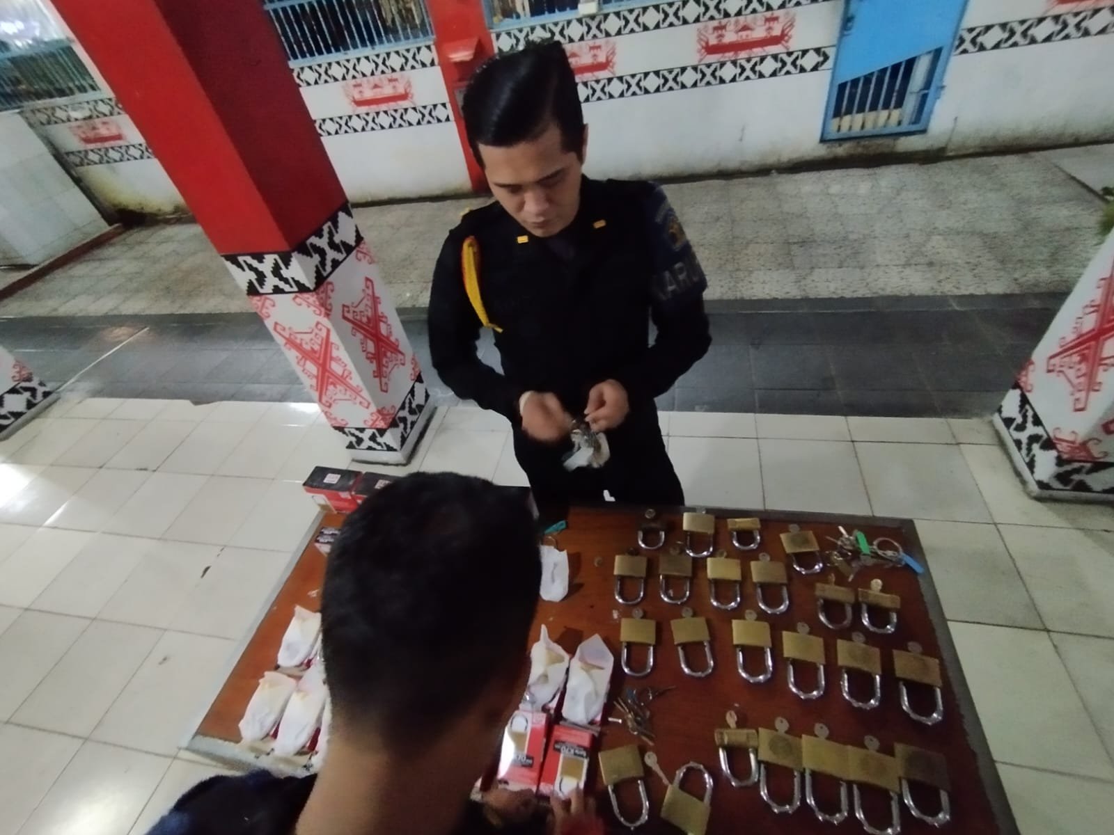 Karutan  Kota Agung  Cek Teralis Dan Rolling Gembok Kamar Hunian WBP
