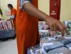 Utang Indonesia Tembus Rp 8.041 Triliun, Kemenkeu: Masih Aman