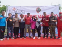 Bupati Ikfina Sebar Buah Mojo Bareng Masyarakat Belahan Tengah