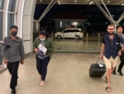 Ada Apa??? Turis Inggris Jadi Bule Pertama yang Diusir dari Bali di Tahun 2024