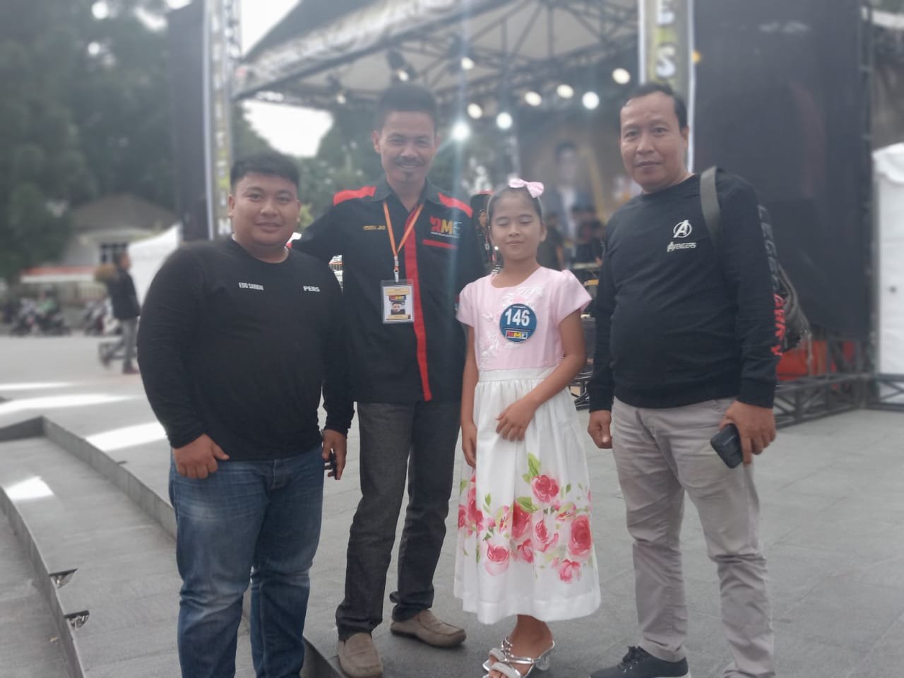 Dea Partiwi Asal Kabupaten Batanghari Lolos ke Grand Final Festival Lagu Dangdut Sumbar
