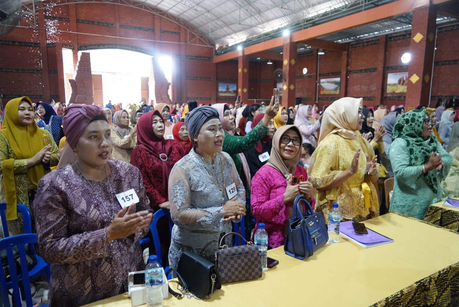 Hadiri RAT 2023, Bupati Ikfina Harap Kopwan Kencono Wungu Semakin Berkembang