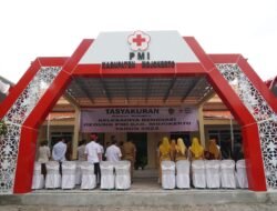 Hadiri Syukuran Renovasi Markas PMI, Bupati Ikfina Harap PMI Dapat Tingkatkan Pelayanan Kepada Masyarakat