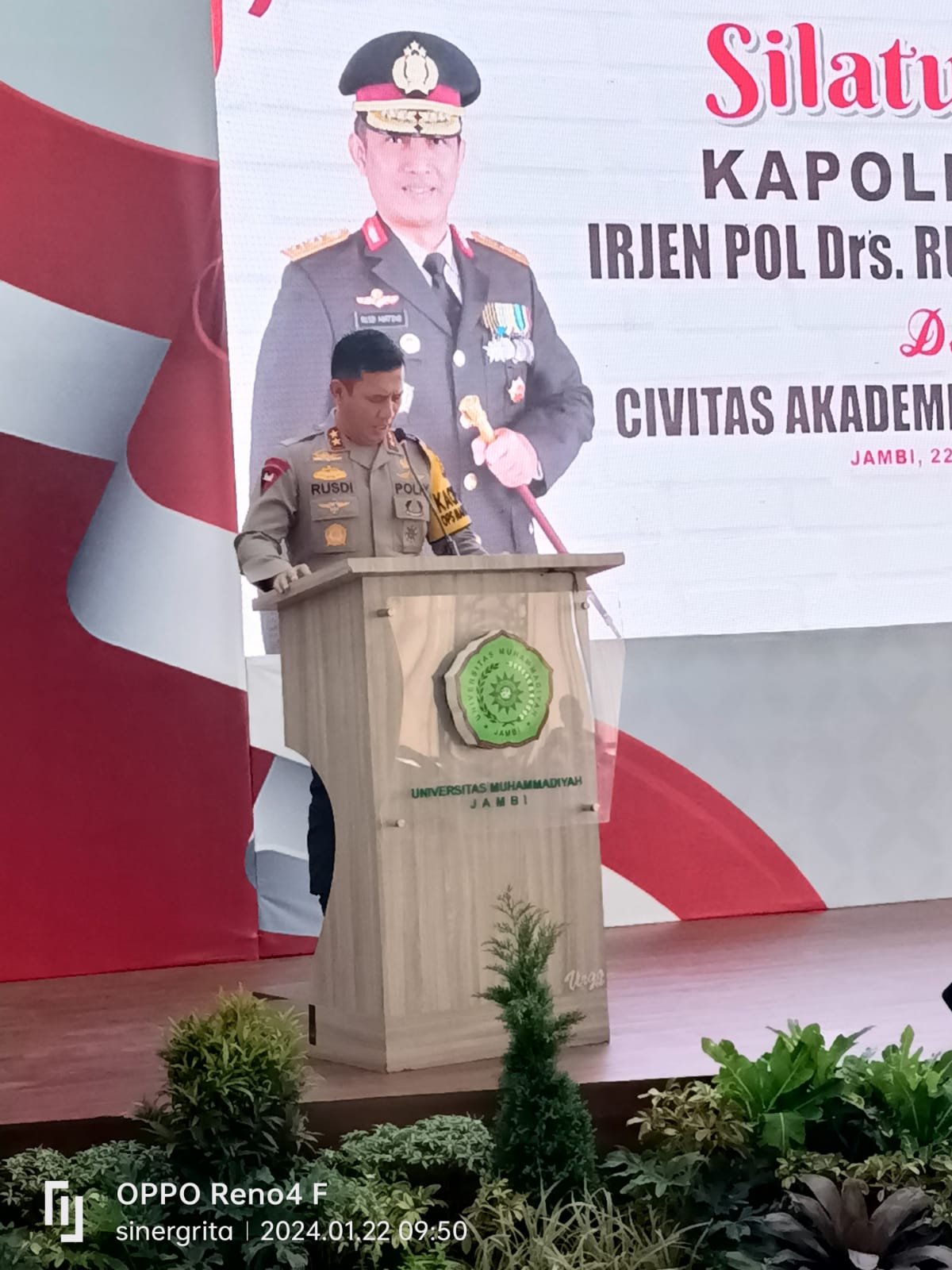 Kapolda Jambi Silaturahmi Bersama Civitas Akademika Provinsi Jambi " Mahasiswa Harus Berperan Untuk Kemajuan NKRI"