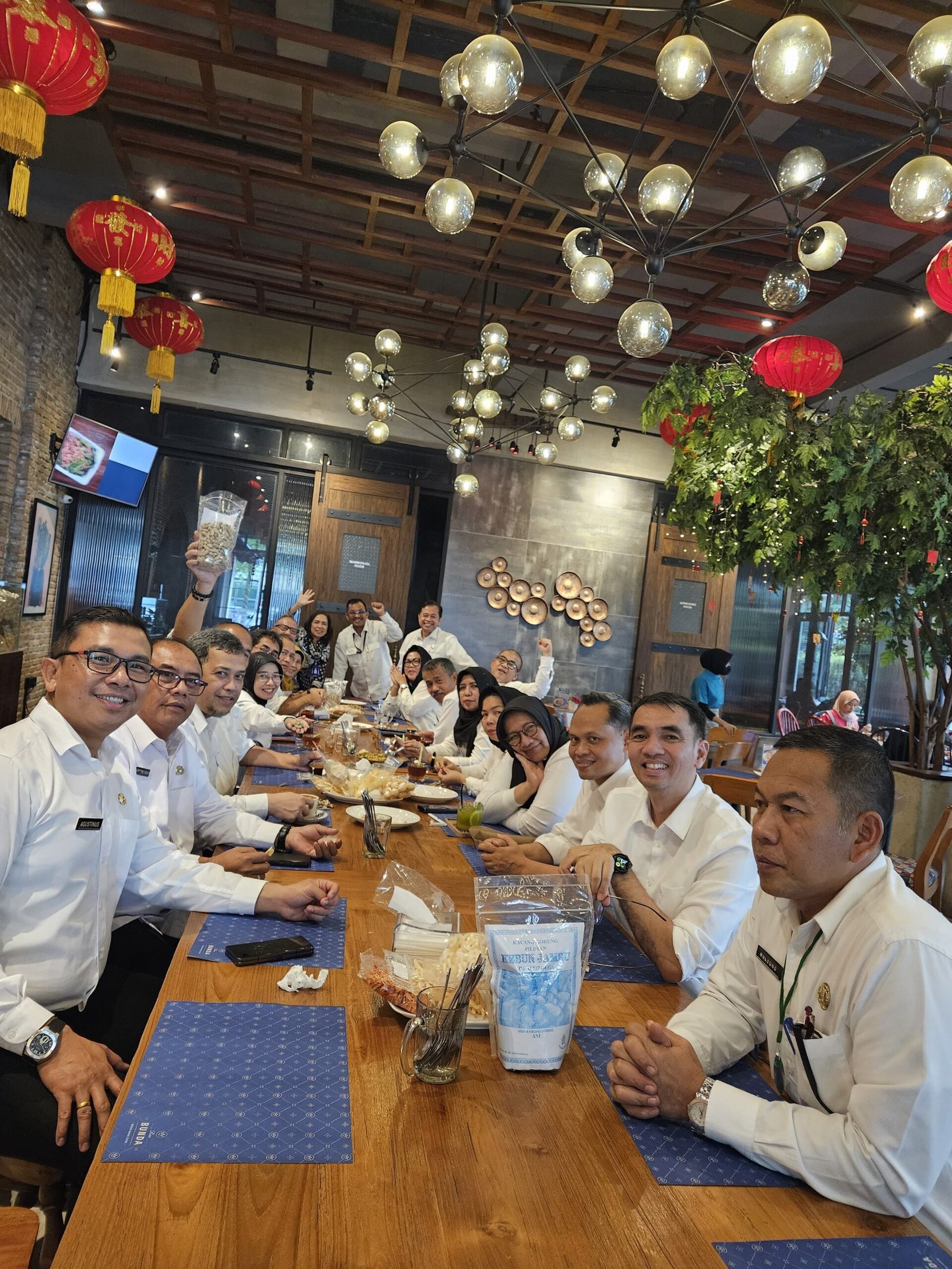 Beri Kejutan di Milad Kadis Kominfo, Pj Gubernur Sumut Pesan OPD Pemprov Sumut Tetap Solid