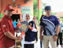 Tingkatkan Kualitas Permukiman Kumuh, Bupati Mojokerto Berikan Bantuan Kendaraan Pengangkut Sampah – Pemadam Api