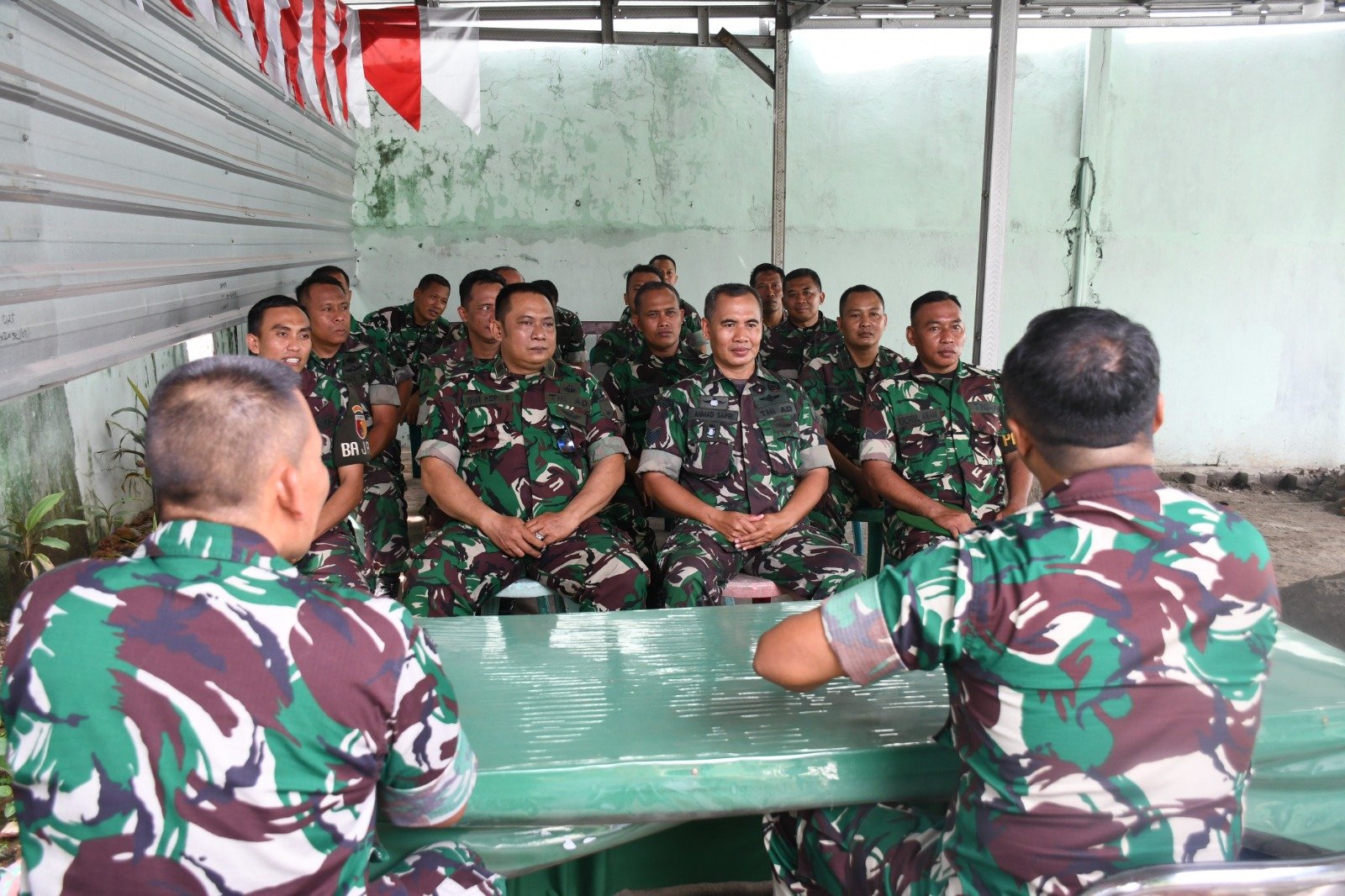 Kunjungi Koramil Jajaran Wilayah Kota Mojokerto, Dandim 0815/Mojokerto : Tekankan Netralitas TNI - Jaga Sinergitas Dengan Pemda & Polri