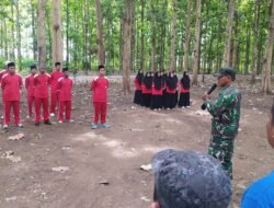 Danramil 0815/02 Trowulan Bina Wasbang  Siswa MA Miftahul Hikmah