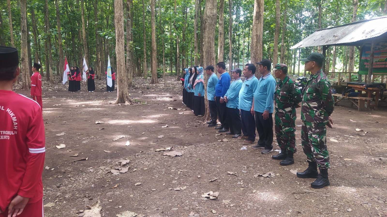 Danramil 0815/02 Trowulan Bina Wasbang  Siswa MA Miftahul Hikmah