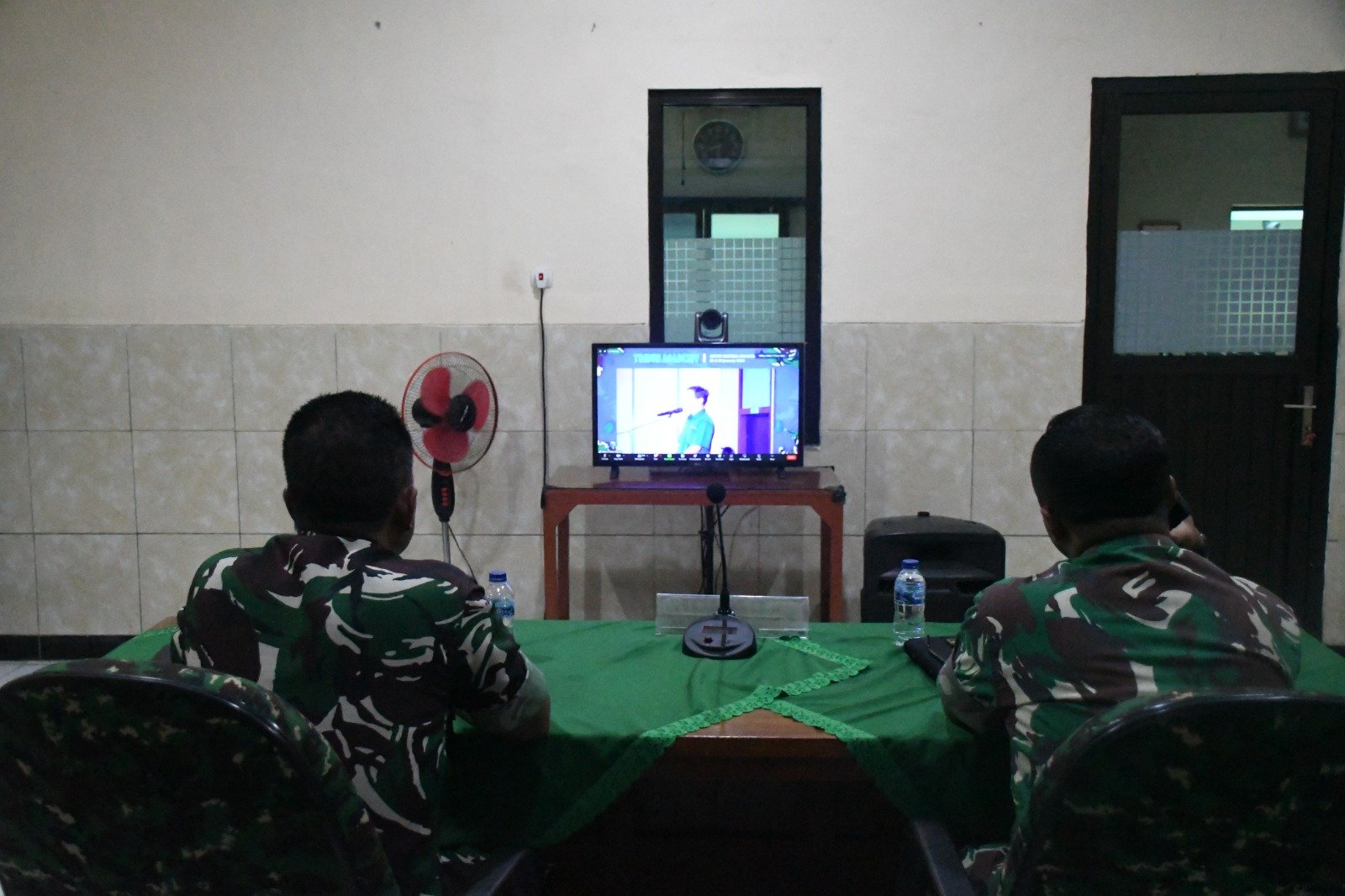 Publik Speaking Tribun Academy Kompas Media Nusantara, Dandim 0815/Mojokerto Beserta Staf Hadiri Secara Virtual