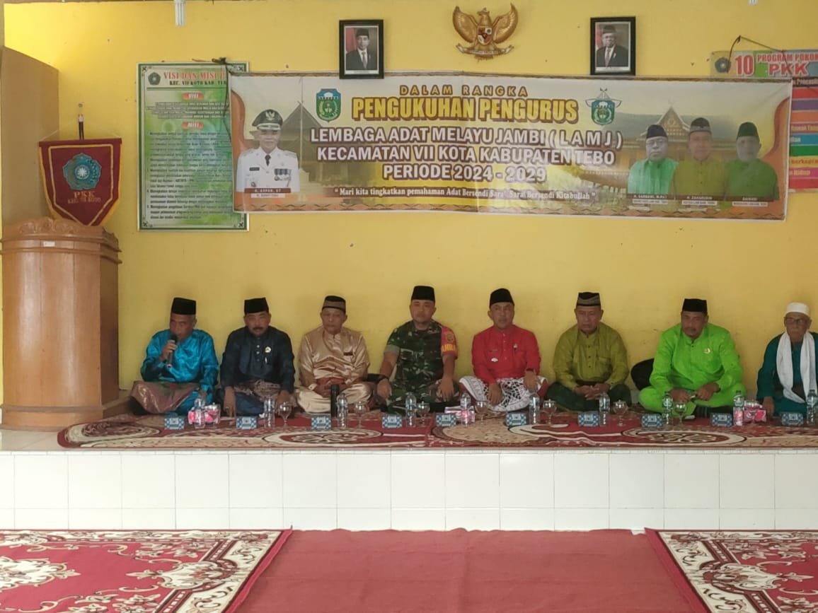 Danramil 416-04 PLT Hadiri Pengukuhan/Pelantikan Lembaga Adat Melayu Jambi(LAMJ) Kec VII Koto