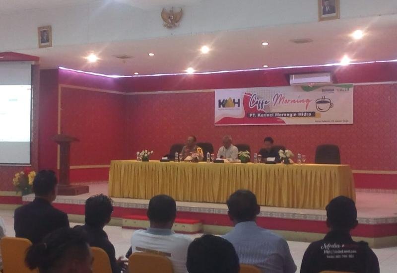 Menangkal Berita Hoax, Kepala Humas PLTA Kerinci Gelar Coffe Morning Bersama Media