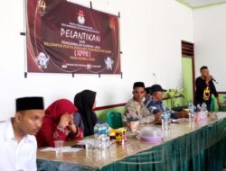 Haya Gani Ketua PPS Melantik Anggota KPPS Desa Panambuang Kecamatan Bacan Selatan