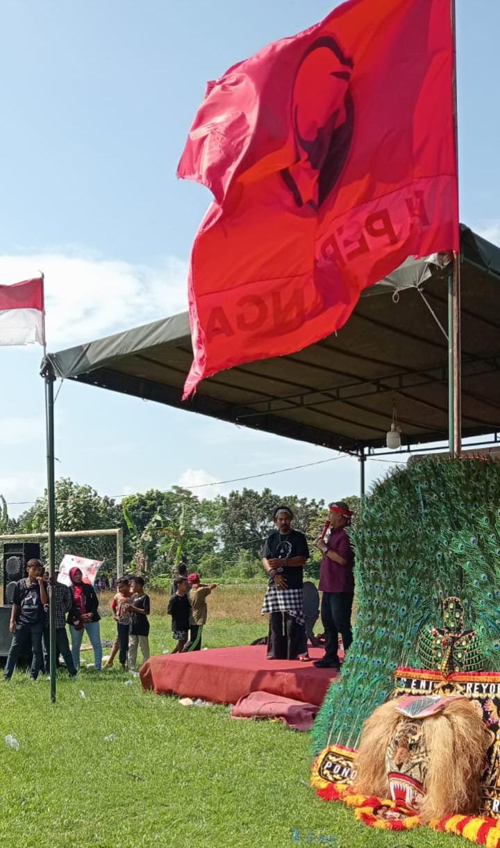GANJAR PRANOWO Gelar Gebyar Seni Budaya Tradisional Jaran Kepang dan Serahkan Bantuan Gamelan