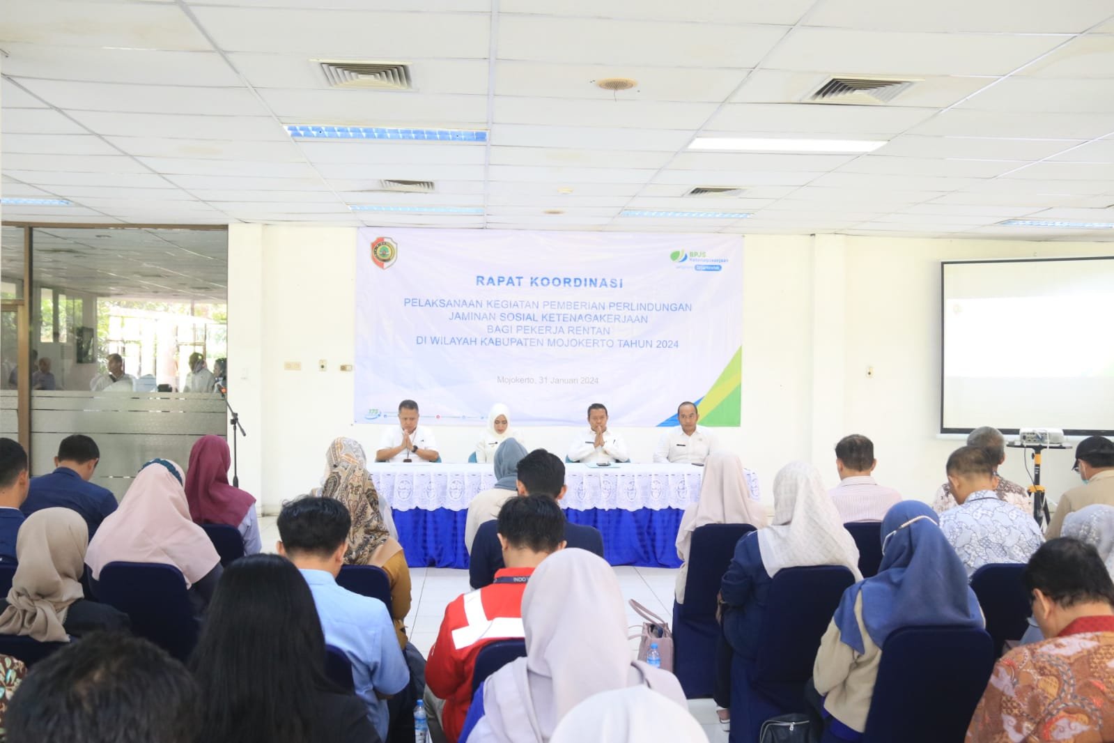 Perlindungan Sosial Ketenagakerjaan, Pemkab Mojokerto Gelontorkan Rp 392 Juta Untuk Santunan Program JKM-JKK