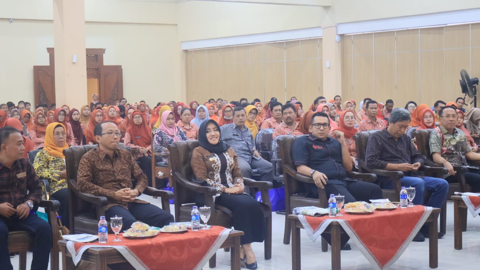 Hadiri Workshop Penulisan Naskah Siaran Pers, Bupati Imbau ASN Dapat Berikan Konferensi Pers yang Efektif
