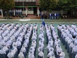 Kapolres Tanggamus Inspektur Upacara di SMAN 1 Kota Agung, Ini Pesannya ?