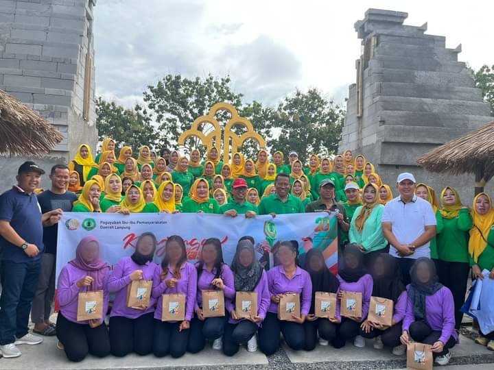 HUT PIPAS KE-20, PIPAS Lampung Berbagi Kasih Dengan Warga Binaan di Lapas Perempuan Bandar Lampung