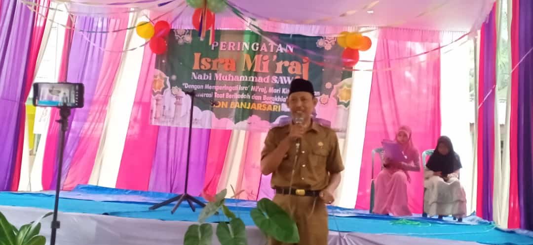 Sekolah Dasar Negeri Banjar Sari Kecamatan Wonosobo Memperingati Isra Mi'raj Tahun 2024