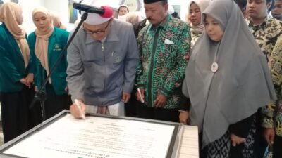 Rektor dan Mahasiswa di Tanjungperak Gelar Deklarasi Selamatkan Pemilu 2024 Tolak Politisasi Kampus