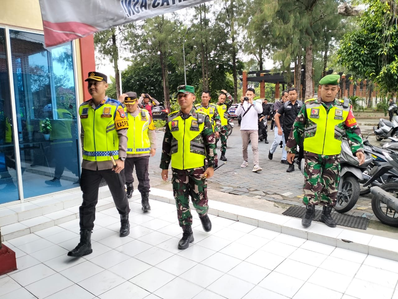 Dandim dan Kapolres Lamongan Patroli di Lapas