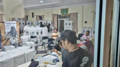 Rapat Pleno PPK 6 Kecamatan Suara Tertinggi Diraih Pahlivi Syahrun dari Kader Gerindra