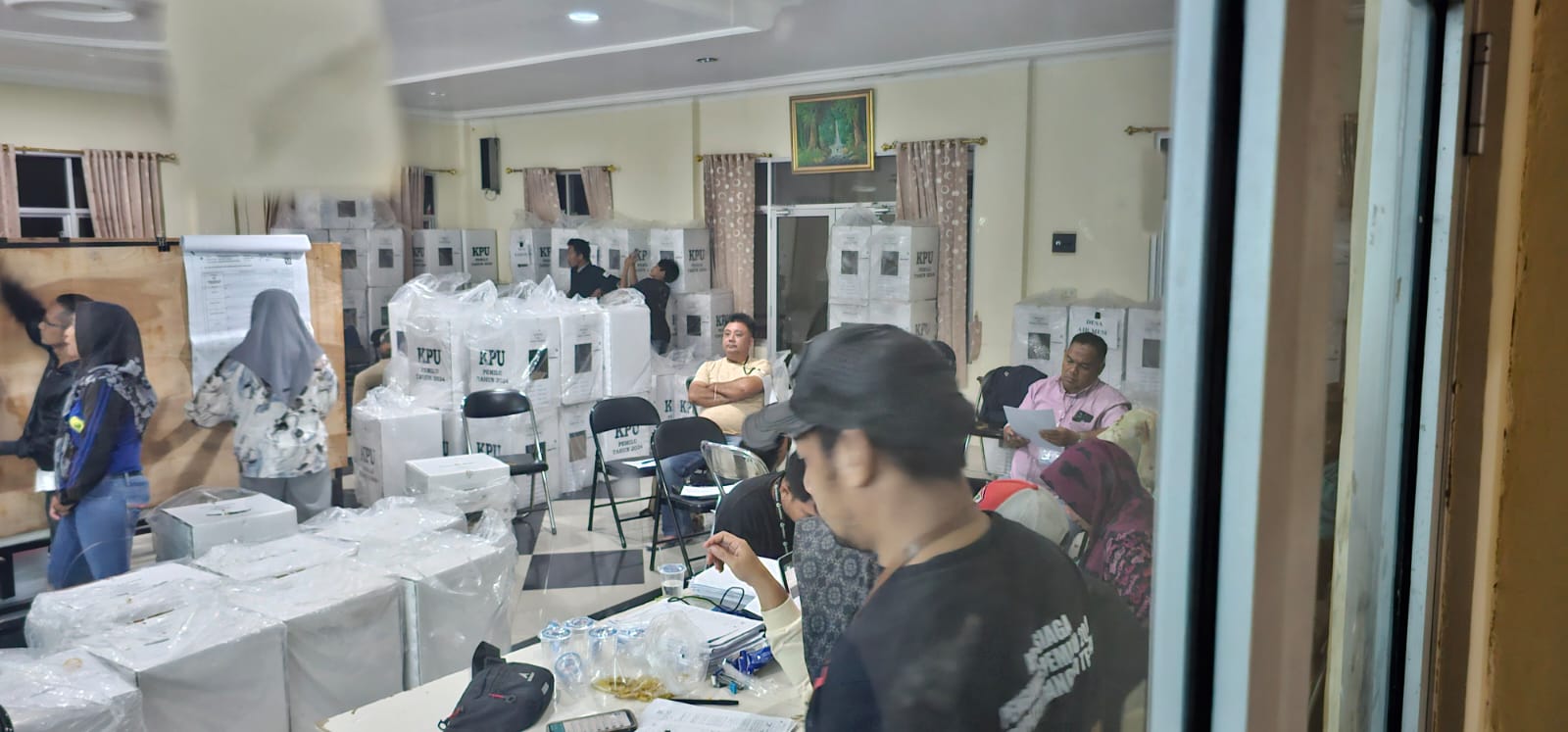 Rapat Pleno PPK 6 Kecamatan Suara Tertinggi Diraih Pahlivi Syahrun dari Kader Gerindra