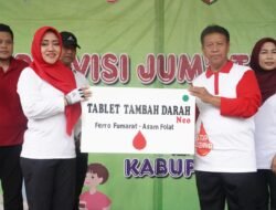 Cegah Calon Ibu Alami Anemia Kronis, Bupati Ikfina Gelar Minum TTD Di SMP Negeri 1 Pacet