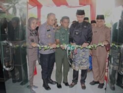 Pj Bupati Muaro Jambi Menghadiri Peresmian dan Penandatanganan Renovasi Polsek Jaluko dan Polsek Sungai Bahar
