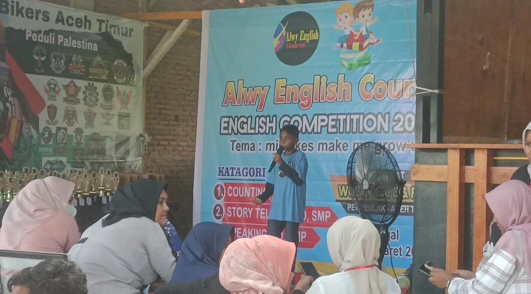 Alwi Ibrahim yang akrab disapa mr.alwy kembali mengadakan english festival, di peureulak