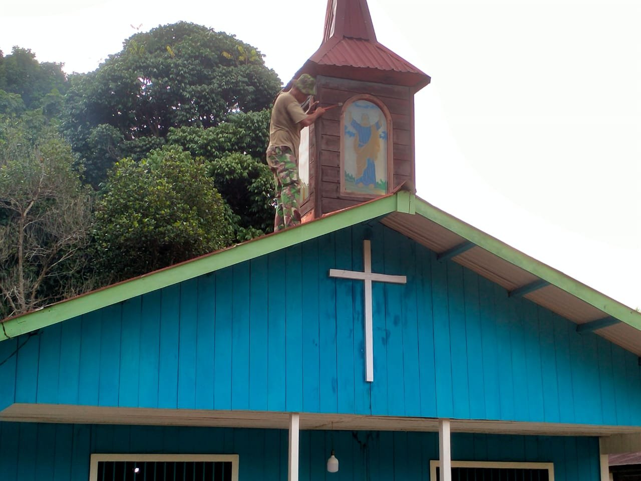 Rehab Gereja Santa Theresia, Tinggal Finishing Pengecatan