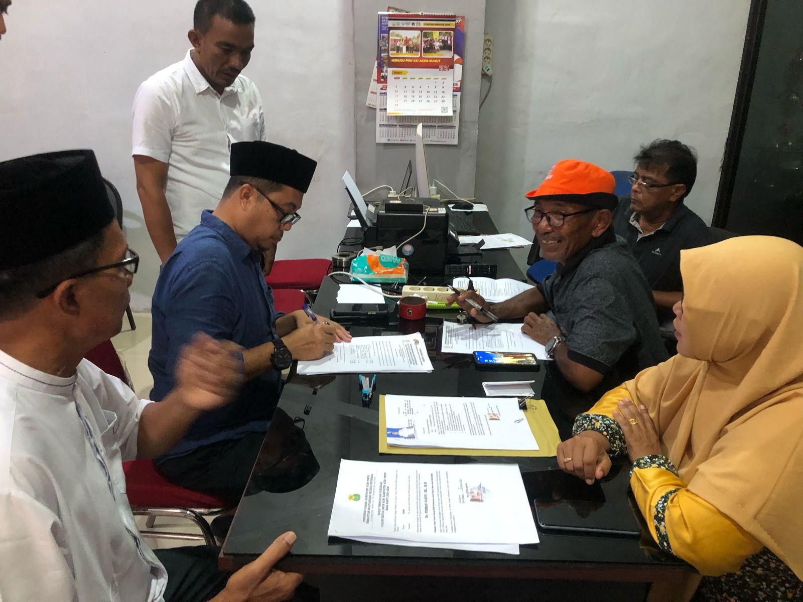 Mantan Ketua KONI Firman Dandi Bertarung Vs Mantan Bupati Aceh Timur Rocky Rebut Tahta KONI Aceh Timur