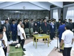 Lagi-Lagi Bupati Batang Hari Fadhil Arief Melantik 83 Pejabat Struktural dan Fungsional