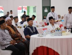 Mayjen TNI Rafael dan Ketua Persit KCK PD/Brawijaya Safari Ramadhan di Korem Bhaskara Jaya