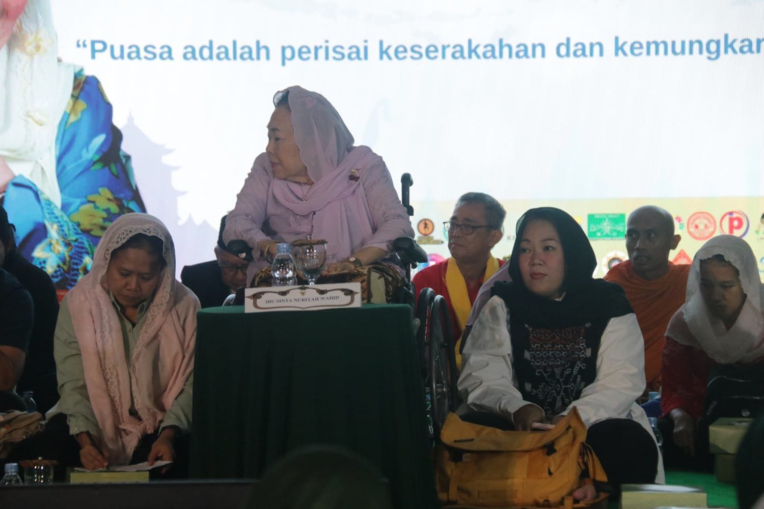 Bupati Ikfina Hadiri Dialog Kebangsaan Dan Sahur Bersama Sinta Nuriyah Wahid