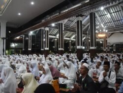Gus Muhdlor Peringati Malam Nuzulul Quran bersama FKKTPQ, Titip Doa Surat Al Ikhlas