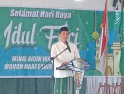 Bupati Batang Hari Melaksanakan Open House di Serambi Rumdis Menyambut Idul Fitri