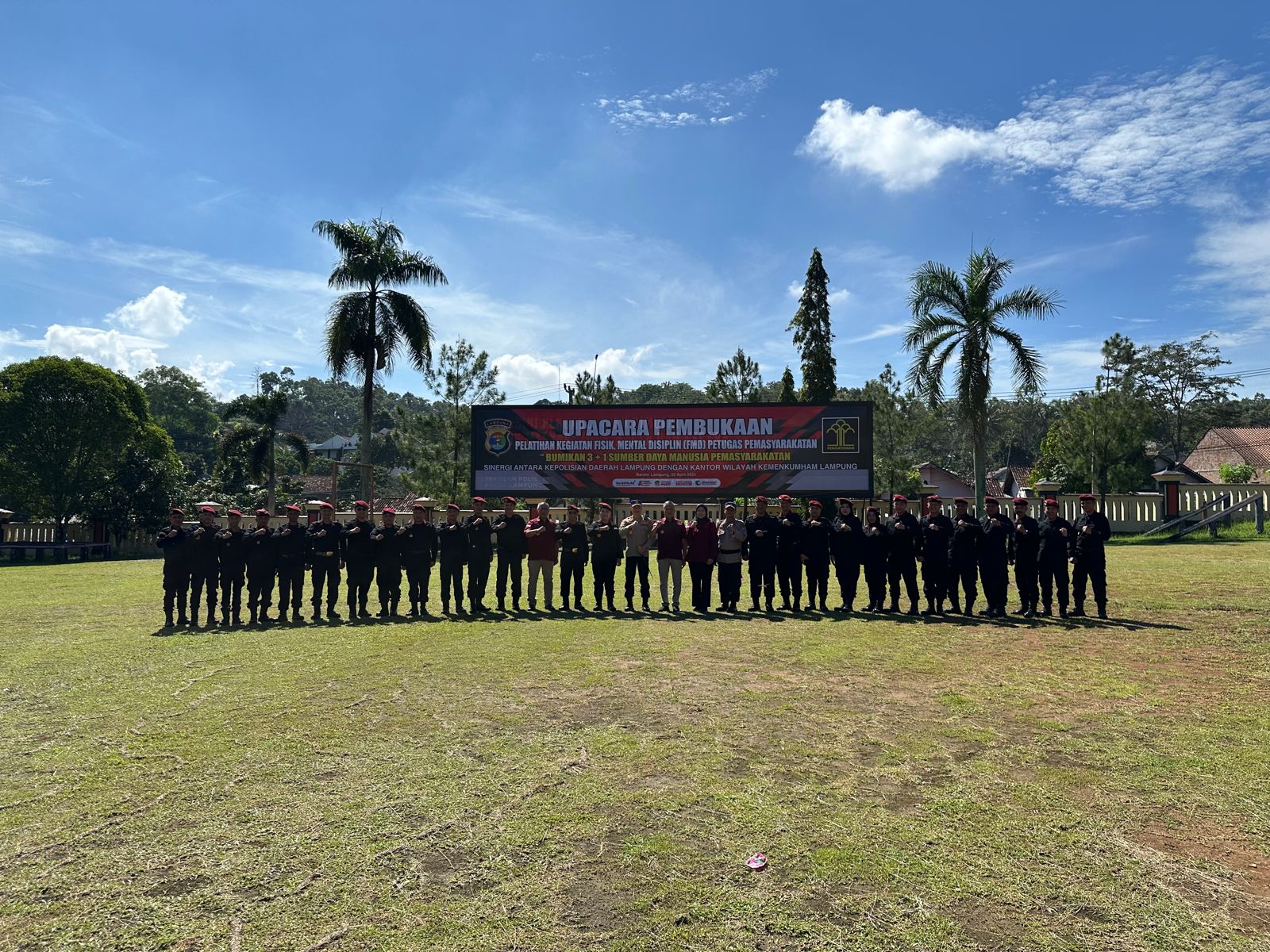 Sinergi dengan SPN Polda Lampung Bumikan 3+1 SDM Pemasyarakatan, 31 Petugas Lapas Kotaagung Ikuti Pelatihan Fisik, Mental, dan Disiplin