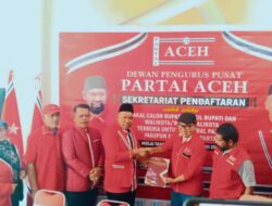 Ratusan Pengurus KPA-PA Aceh Timur Dampingi H. Sulaiman Tole Mendaftar sebagai Bacalon Bupati Aceh Timur ke DPP Partai Aceh
