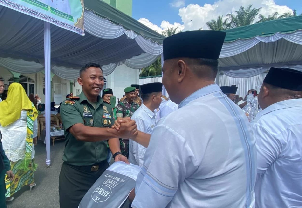 Tepung Tawar Keberangkatan Jemaah Calon Haji Di Mesjid AsySyuhada Korem 022 /PT :Dandim 0207/Sim,Doakan Calon Haji Simalungun