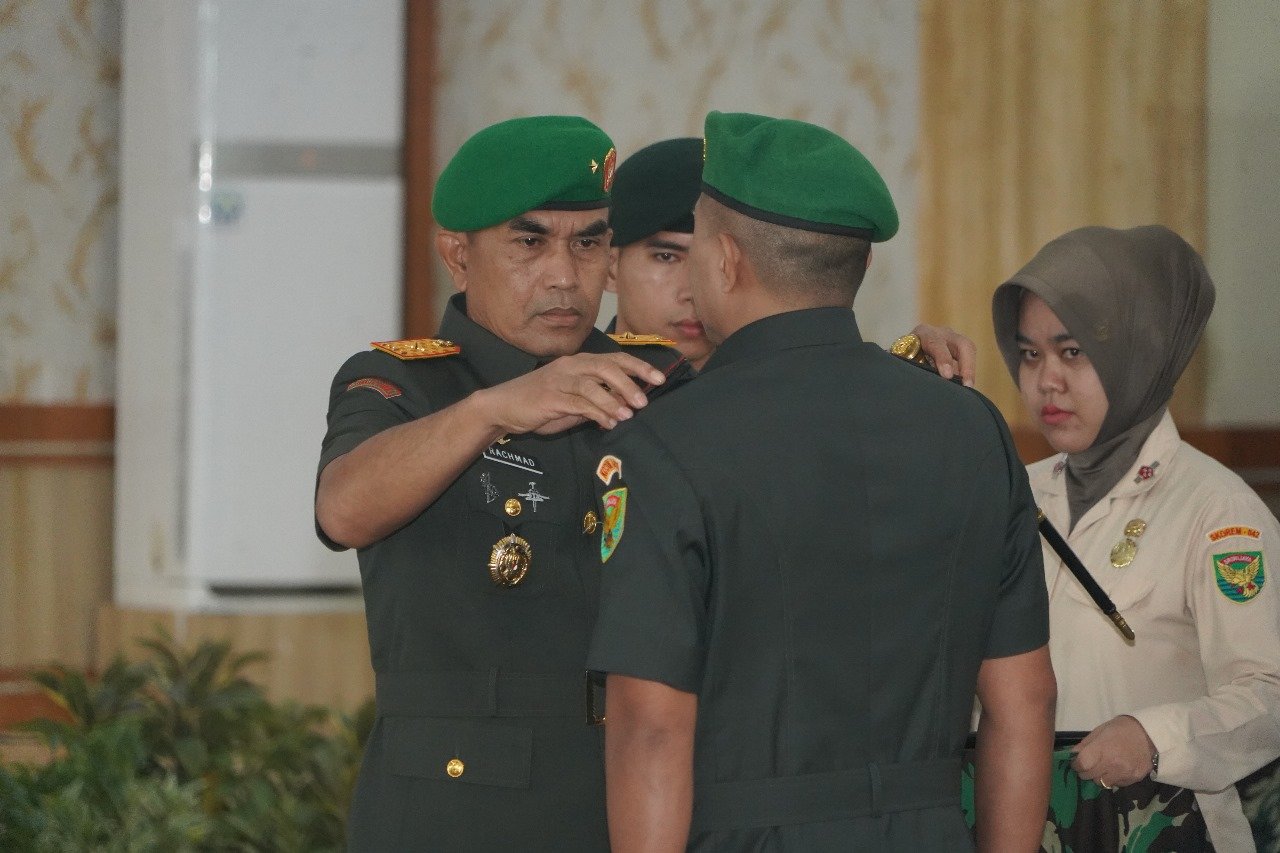 Danrem 042Gapu pimpin Acara Serah Terima Jabatan Dandim 0415/