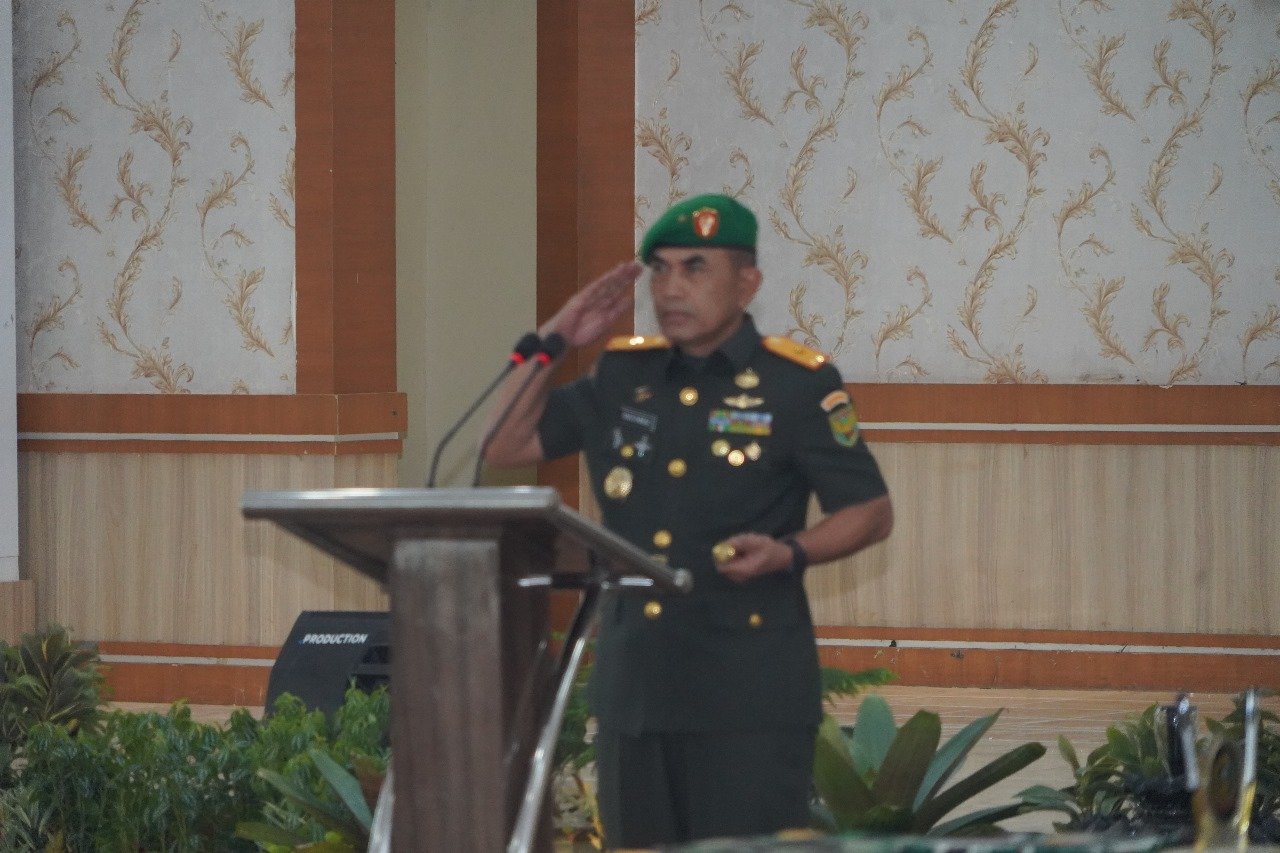 Danrem 042Gapu pimpin Acara Serah Terima Jabatan Dandim 0415/