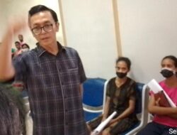 Anggota Dewan Pengawas (Dewas) BPJS Kesehatan Ibnu Naser Arrohimi berkunjung ke Kabupaten Sikka