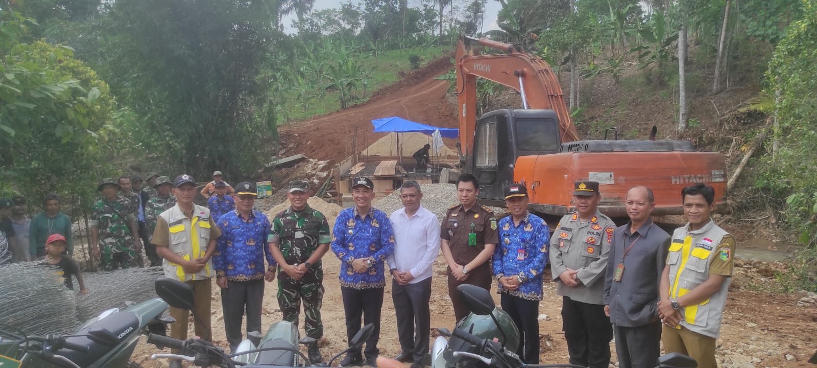 Pembukaan Karya Bakti TNI Tahun Anggaran 2024,Di Hadiri PJ Bupati Tanggamus